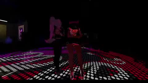 Snapshot of loveuniversal7777 chatting on September 2025 11:21:01 PM Universalove7 VR online show from September 2025 11:21:01 PM