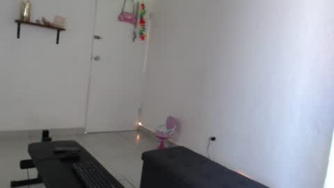 cutelucy 3 online show from July 2026 04:36:01 PM