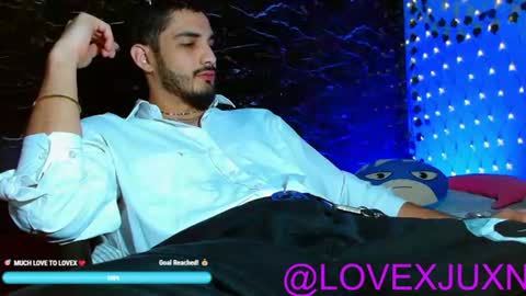 lovexjuxn77 online show from June 2026 07:27:02 PM