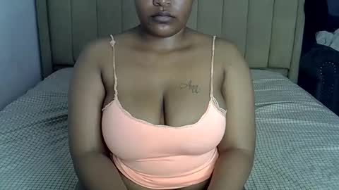 loveydivah online show from April 2026 10:08:02 PM