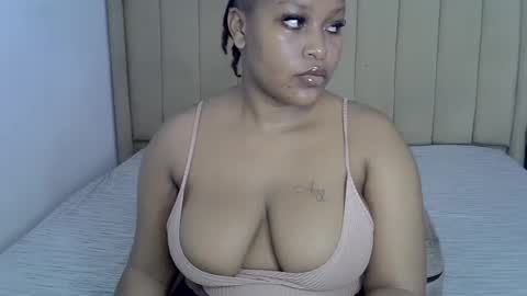 loveydivah online show from July 2026 06:05:01 AM
