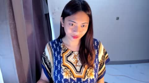 Snapshot of loveyoureign06 chatting on February 2026 05:19:02 AM Ryn online show from February 2026 05:19:02 AM