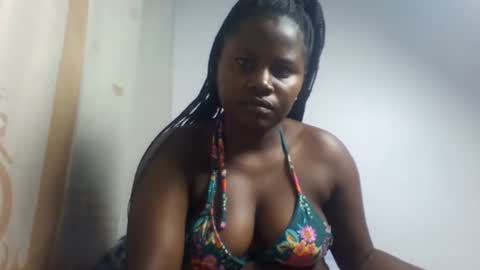 Snapshot of lovie_paula chatting on September 2025 01:35:02 PM lovie_paula online show from September 2025 01:35:02 PM