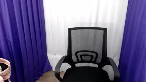 Snapshot of loving_apple19 chatting on February 2026 06:22:01 AM loving_apple19 online show from February 2026 06:22:01 AM