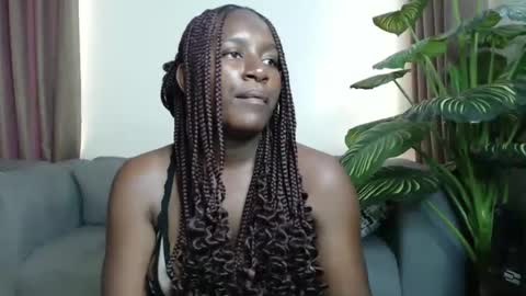 Snapshot of loyalcutie chatting on January 2025 04:39:02 AM loyalcutie online show from January 2025 04:39:02 AM