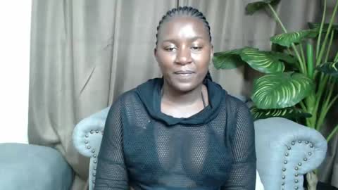 Snapshot of loyalcutie chatting on January 2025 05:00:02 AM loyalcutie online show from January 2025 05:00:02 AM