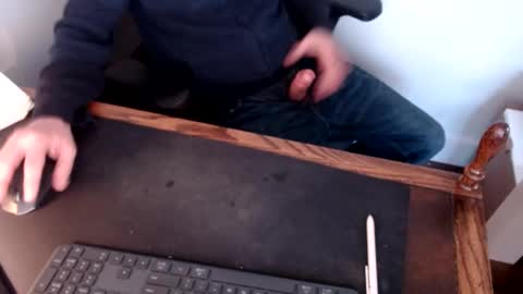 Snapshot of lreed090 chatting on February 2025 11:03:02 PM lreed090 online show from February 2025 11:03:02 PM