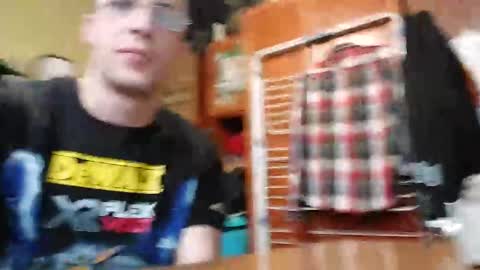 Lshot D online show from December 2024 12:02:01 PM