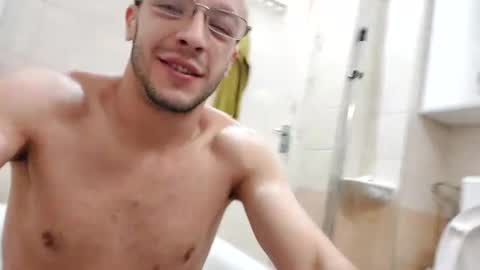 Lshot D online show from January 2025 06:17:02 AM