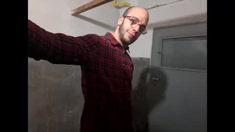 Lshot D online show from October 2025 11:33:02 AM