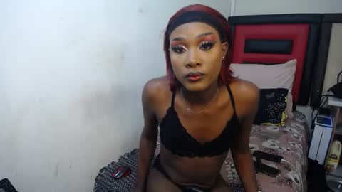 Snapshot of lsnnickykhanyile chatting on June 2026 04:06:01 PM lsnnickykhanyile online show from June 2026 04:06:01 PM