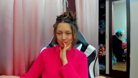 Snapshot of lu_krecia chatting on December 2024 06:16:01 PM Lu krecia online show from December 2024 06:16:01 PM