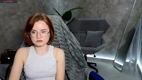 lu_muon online show from February 2025 04:35:02 AM