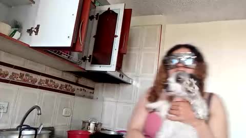 Snapshot of luana363 chatting on December 2025 04:45:01 PM luana363 online show from December 2025 04:45:01 PM