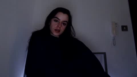 luana online show from December 2024 10:23:02 PM