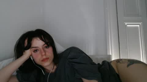 luana online show from July 2026 10:16:01 PM