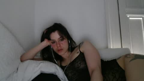 luana online show from July 2026 10:01:02 PM