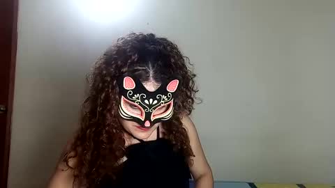 Snapshot of luanapowerful chatting on January 2025 01:18:01 AM luanapowerful online show from January 2025 01:18:01 AM