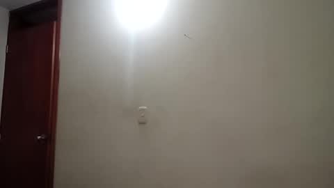 Snapshot of luanapowerful chatting on February 2025 12:27:02 AM luanapowerful online show from February 2025 12:27:02 AM