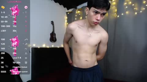 lUAN online show from January 2025 11:18:02 AM