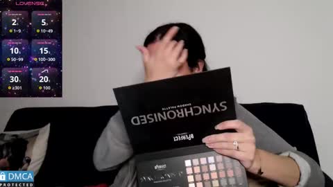 Snapshot of luara_ chatting on January 2026 11:36:02 AM luara_ online show from January 2026 11:36:02 AM