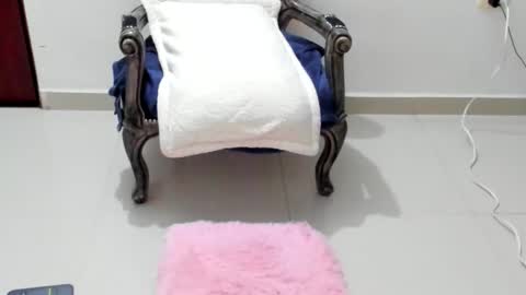 Snapshot of luara__01__lecat_1 chatting on February 2026 07:51:01 AM luara__01__lecat_1 online show from February 2026 07:51:01 AM