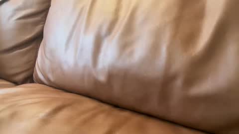 Snapshot of luca1010101010 chatting on October 2025 06:50:01 PM luca1010101010 online show from October 2025 06:50:01 PM