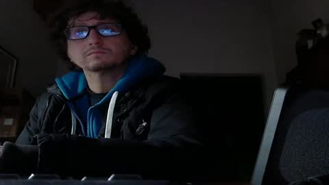 luca78 online show from March 2025 09:46:02 PM