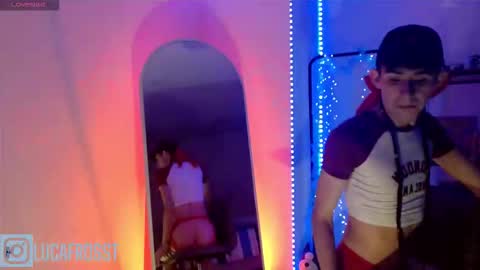 Snapshot of luca_frost chatting on November 2025 10:36:01 AM Luca online show from November 2025 10:36:01 AM