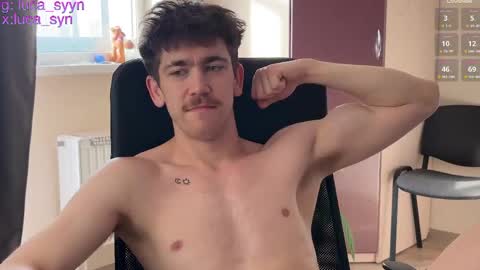 Snapshot of luca_syn chatting on May 2026 01:30:02 PM Luca S online show from May 2026 01:30:02 PM