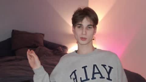 Snapshot of lucacharm chatting on January 2025 10:49:02 PM lucacharm online show from January 2025 10:49:02 PM