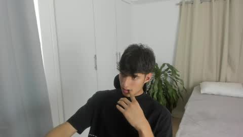 Snapshot of lucacosta19 chatting on May 2026 07:19:02 PM lucacosta19 online show from May 2026 07:19:02 PM