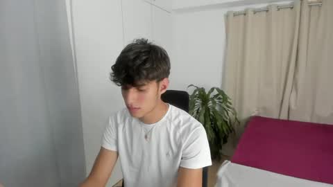 Snapshot of lucacosta19 chatting on May 2026 07:11:01 PM lucacosta19 online show from May 2026 07:11:01 PM