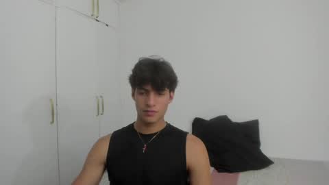 lucacosta19 online show from June 2026 04:29:01 PM