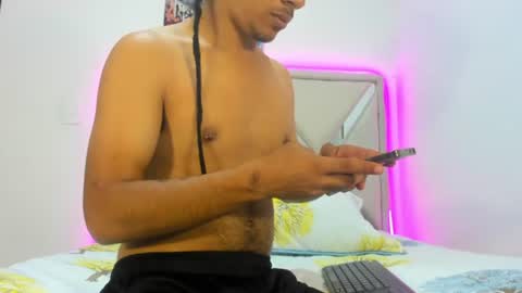 lucas_cruz1 online show from June 2026 03:04:01 AM