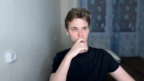 Lucas Gill online show from December 2024 12:27:02 PM