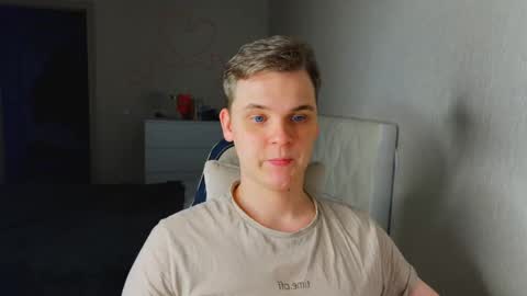 Lucas Gill online show from January 2026 03:21:02 AM