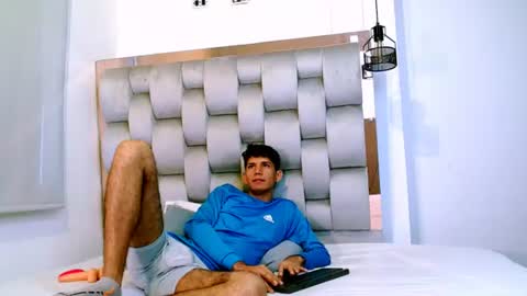 lucas_dream online show from June 2026 11:45:01 AM