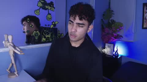 lucascarterr online show from September 2025 05:11:02 AM