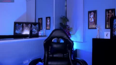 lucascarterr online show from November 2025 01:27:02 AM