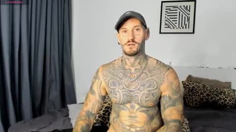 Snapshot of lucasexclusive chatting on November 2025 05:40:02 AM lucasexclusive online show from November 2025 05:40:02 AM