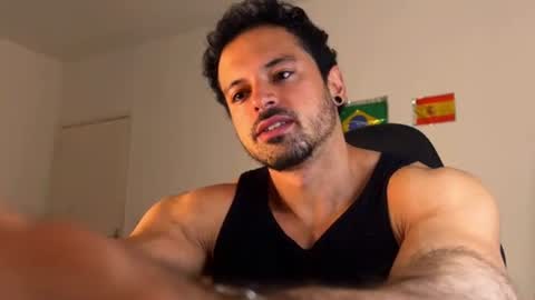 lucasfit24 online show from July 2026 04:35:02 PM