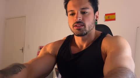 lucasfit24 online show from July 2026 04:05:01 AM