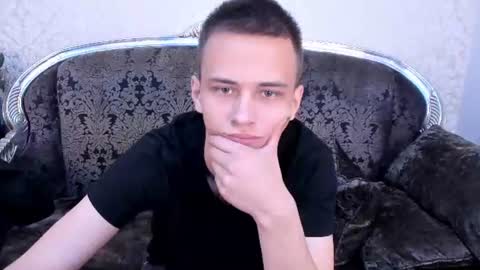 lucaskaur online show from July 2026 12:07:01 PM