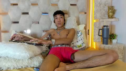 Lucas  online show from October 2025 10:23:02 PM