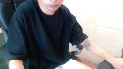 Snapshot of lucasssmith11 chatting on January 2026 11:59:02 AM LucassSmith11 online show from January 2026 11:59:02 AM