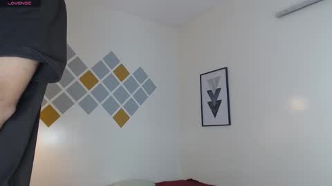 Snapshot of lucasssmith11 chatting on February 2026 07:10:01 PM LucassSmith11 online show from February 2026 07:10:01 PM