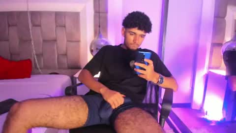 lucasthomson_ online show from June 2026 04:13:02 AM