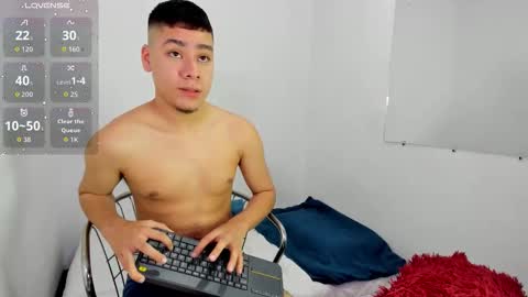 Snapshot of lucastorrez01 chatting on February 2026 06:37:02 PM LUCAS TORREZ online show from February 2026 06:37:02 PM