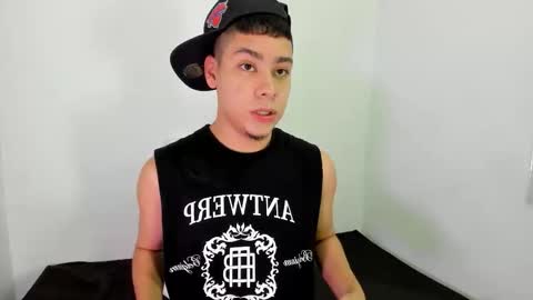 LUCAS TORREZ online show from March 2026 07:39:01 PM